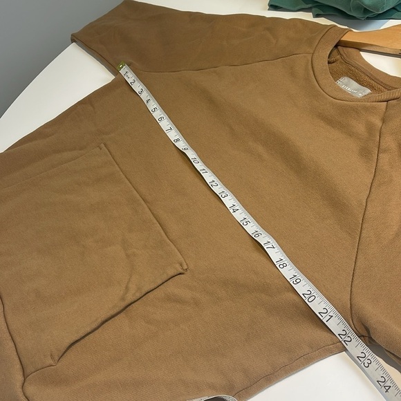 Everlane The Track Crewneck Toasted Coconut Size Medium - Picture 8 of 9